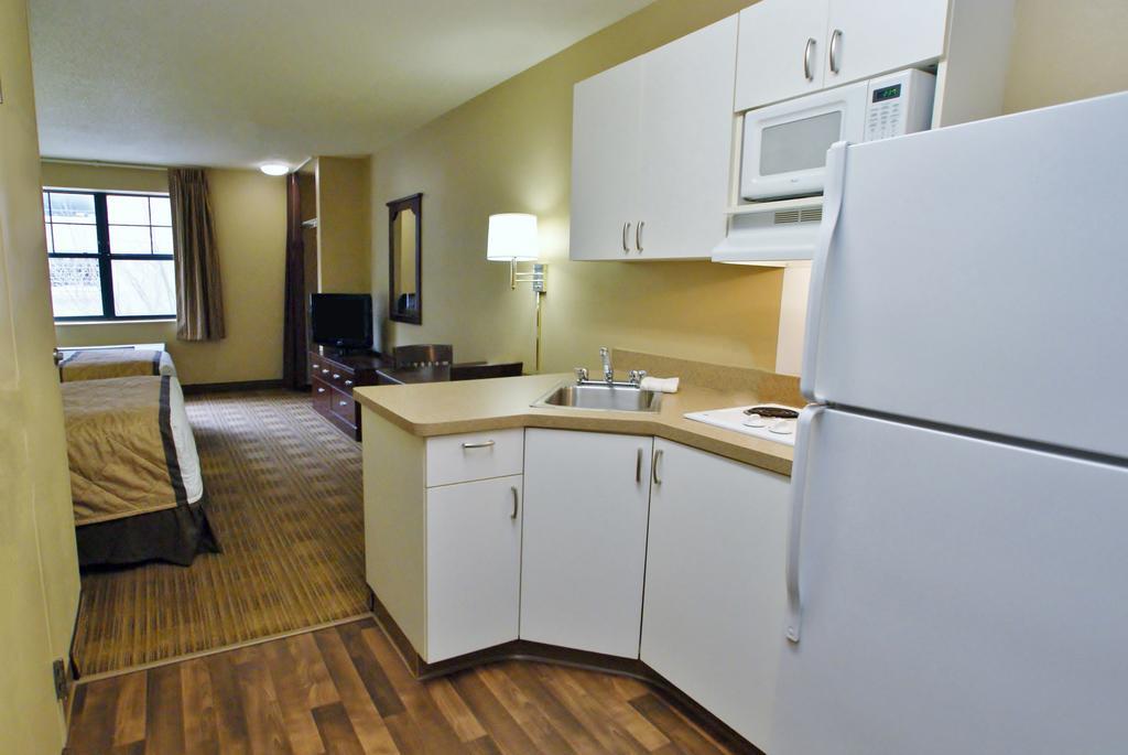 Extended Stay America Suites - Stockton - Трейсі Екстер'єр фото